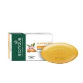 Odżywcze mydło do ciała z bio olejem migdałowym 75g Biotique