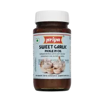 Marynowany słodki czosnek w oleju Sweet Garlic Pickle Priya 300g