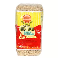 Makaron jajeczny chiński Quick Cooking Egg Noodlees Fu Xing 400g