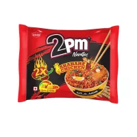 Makaron instant o smaku kurczaka Spicy Akabare Chicken Noodles 2PM 100g